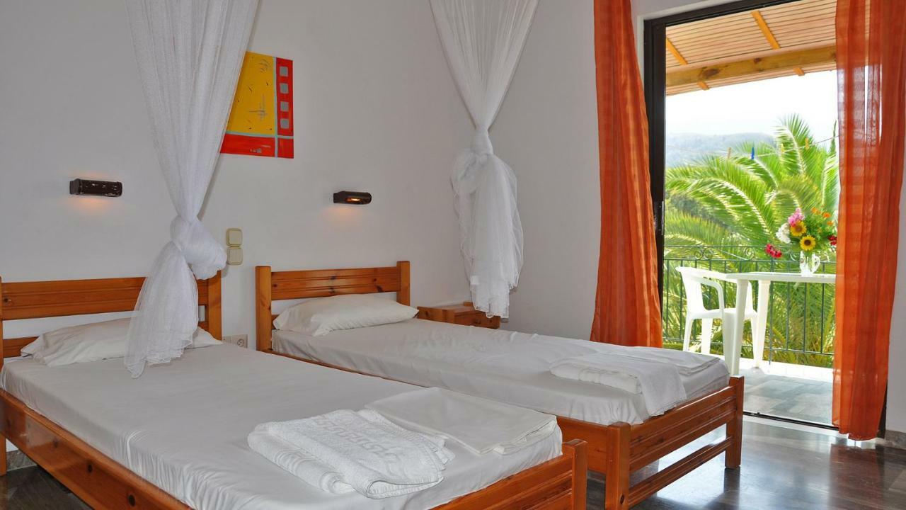 Honigtal Farmland Villa Agios Georgios Pagon Luaran gambar